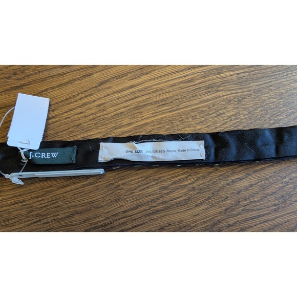 JCrew Black Belt, Women One Size, Studded w/ green stone Silk & Rayon - Picture 4 of 6
